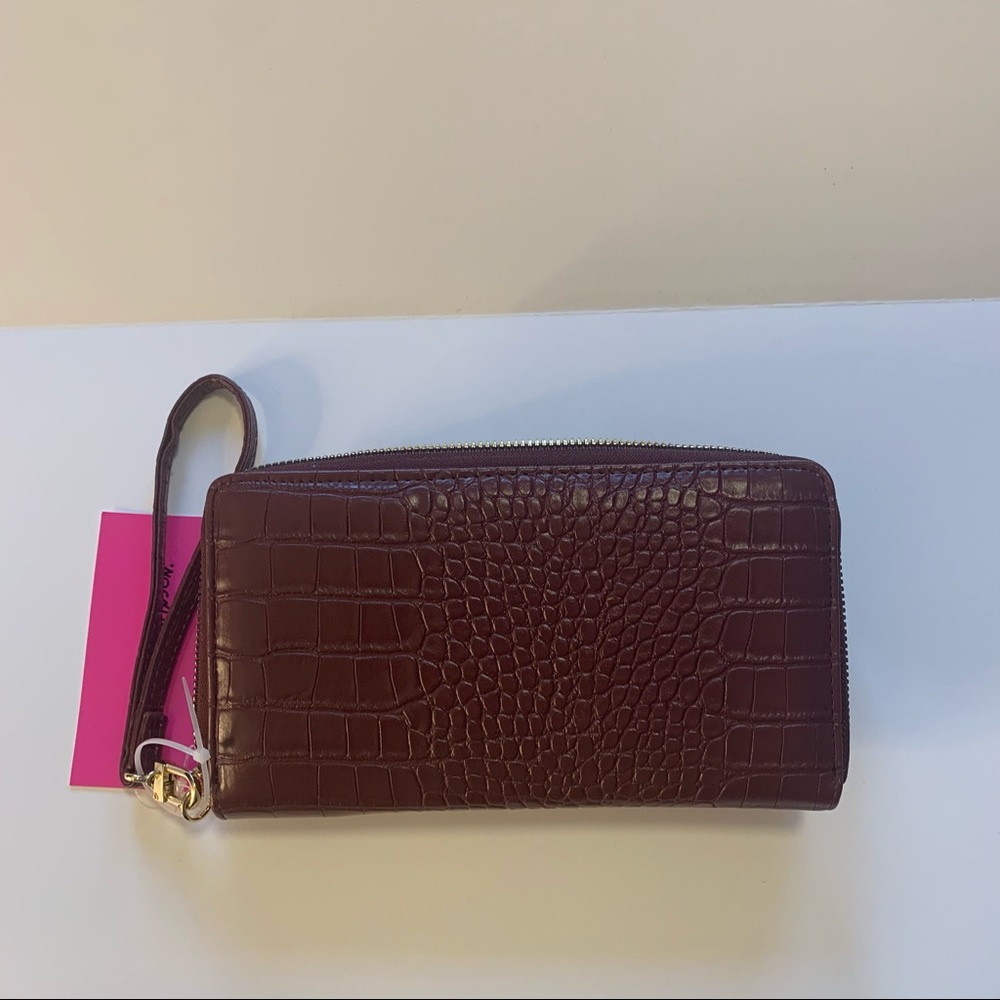 Betsey Johnson Burgundy Crocodile Print - Picture 2 of 6